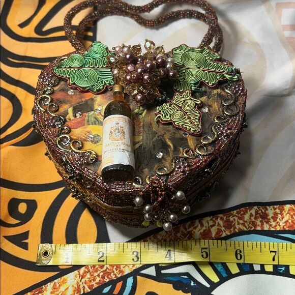 Mary Frances Intoxicating Beaded 3D Wine Bottle Heart Handbag - Picture 16 of 16